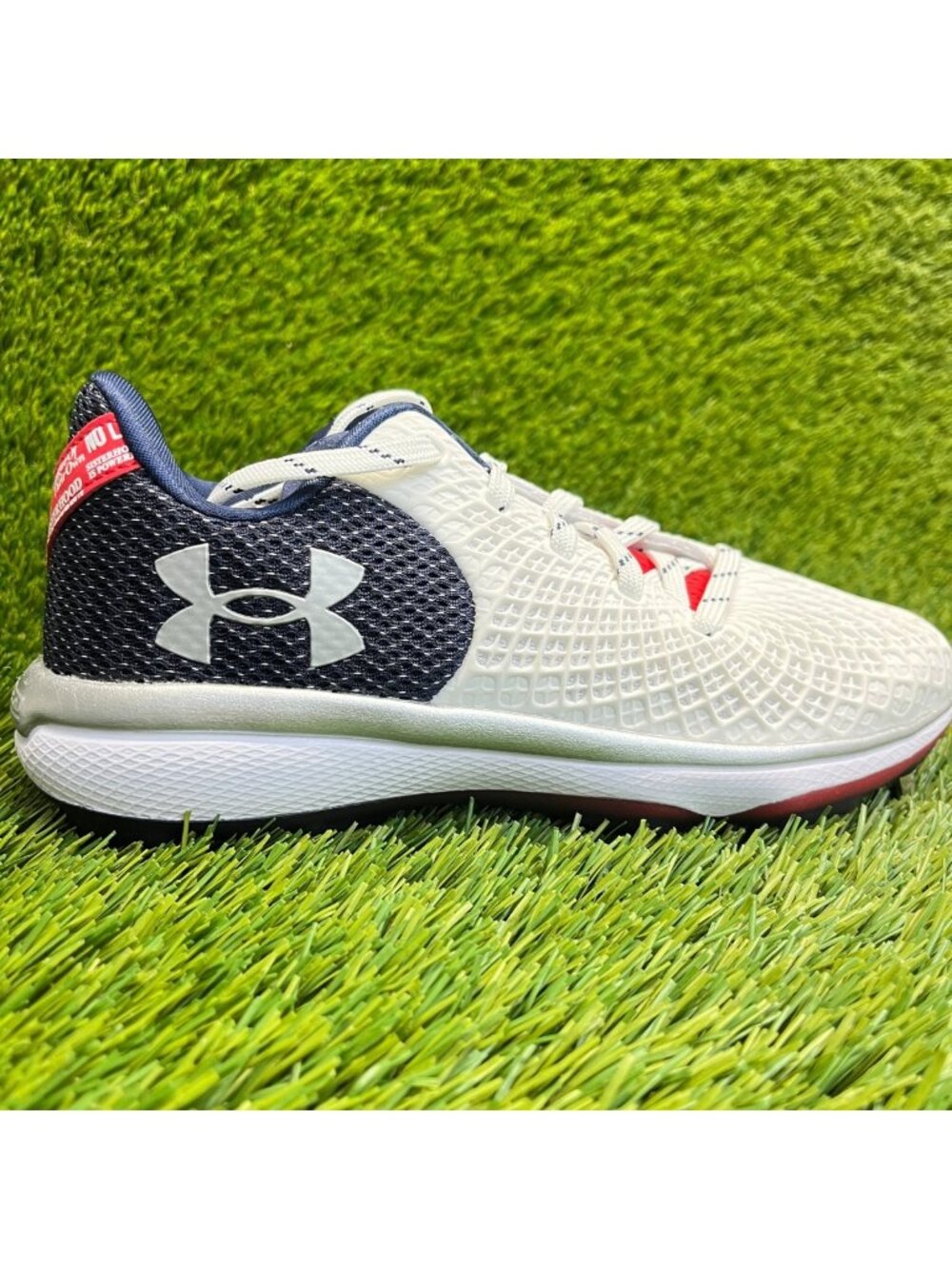 Under Armour Glyde 2 Womens Size 6.5 White Navy Red Running Softball Cleats